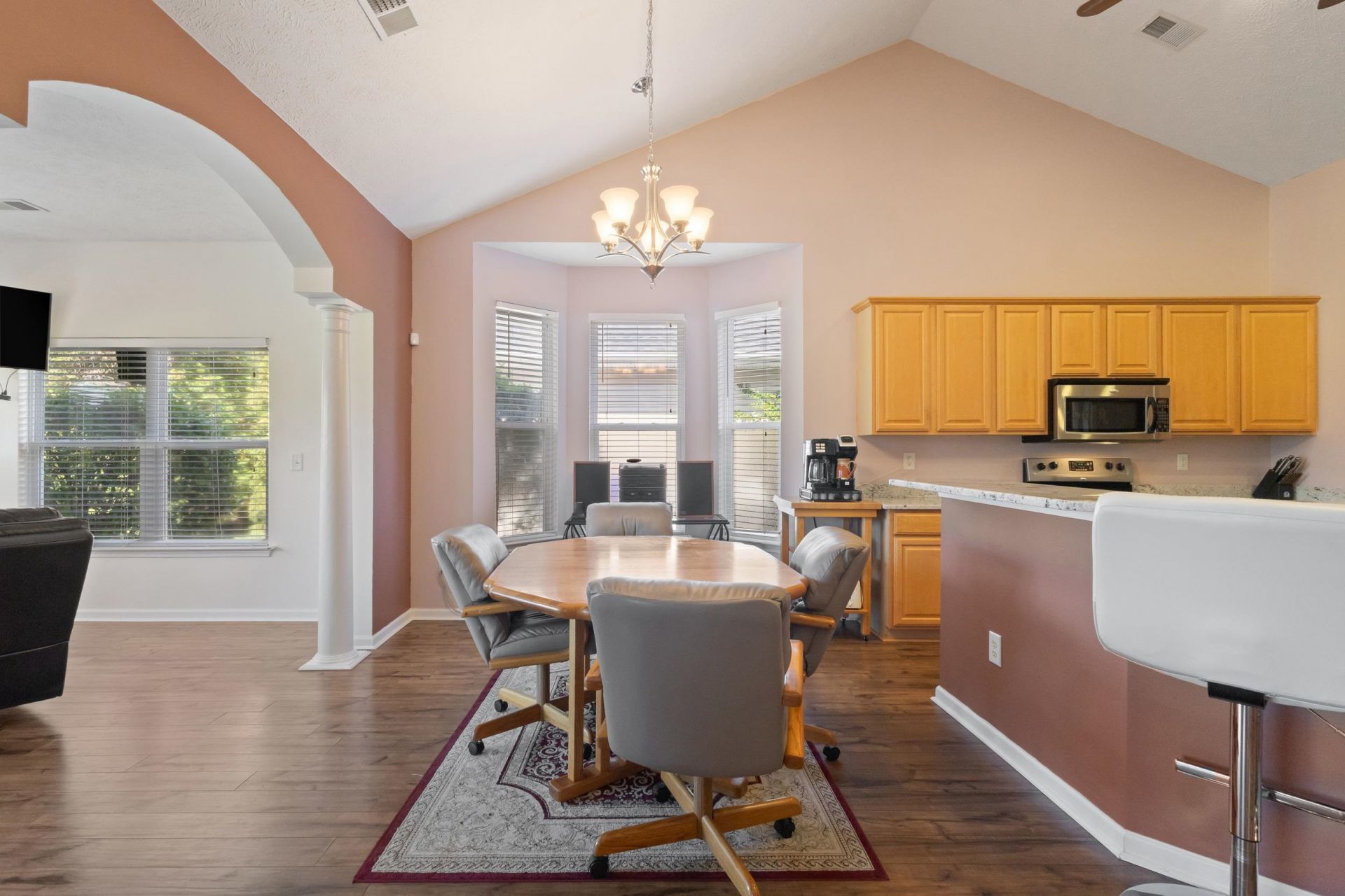 2803 Sanctuary Blvd. Photo 15