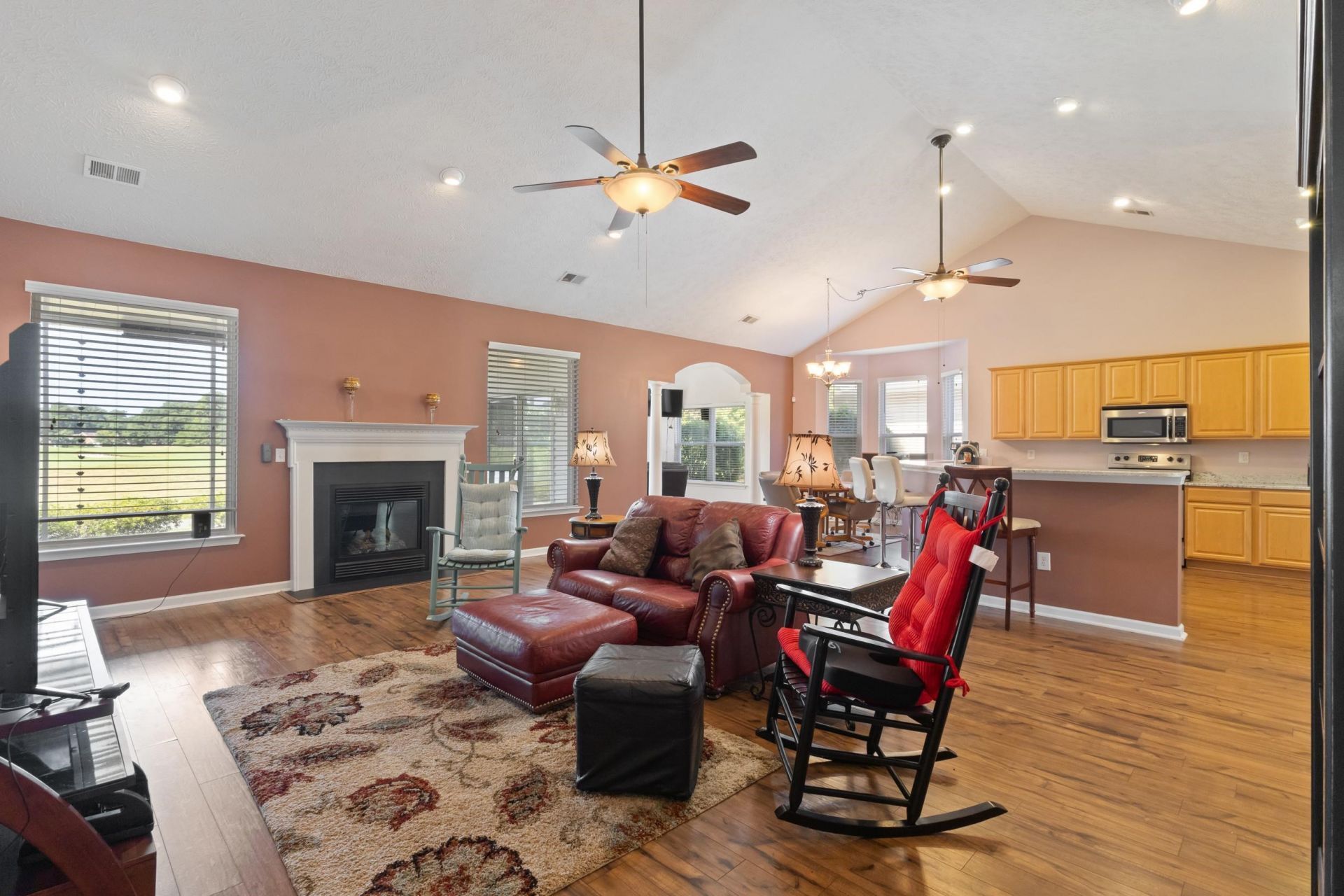2803 Sanctuary Blvd. Photo 21