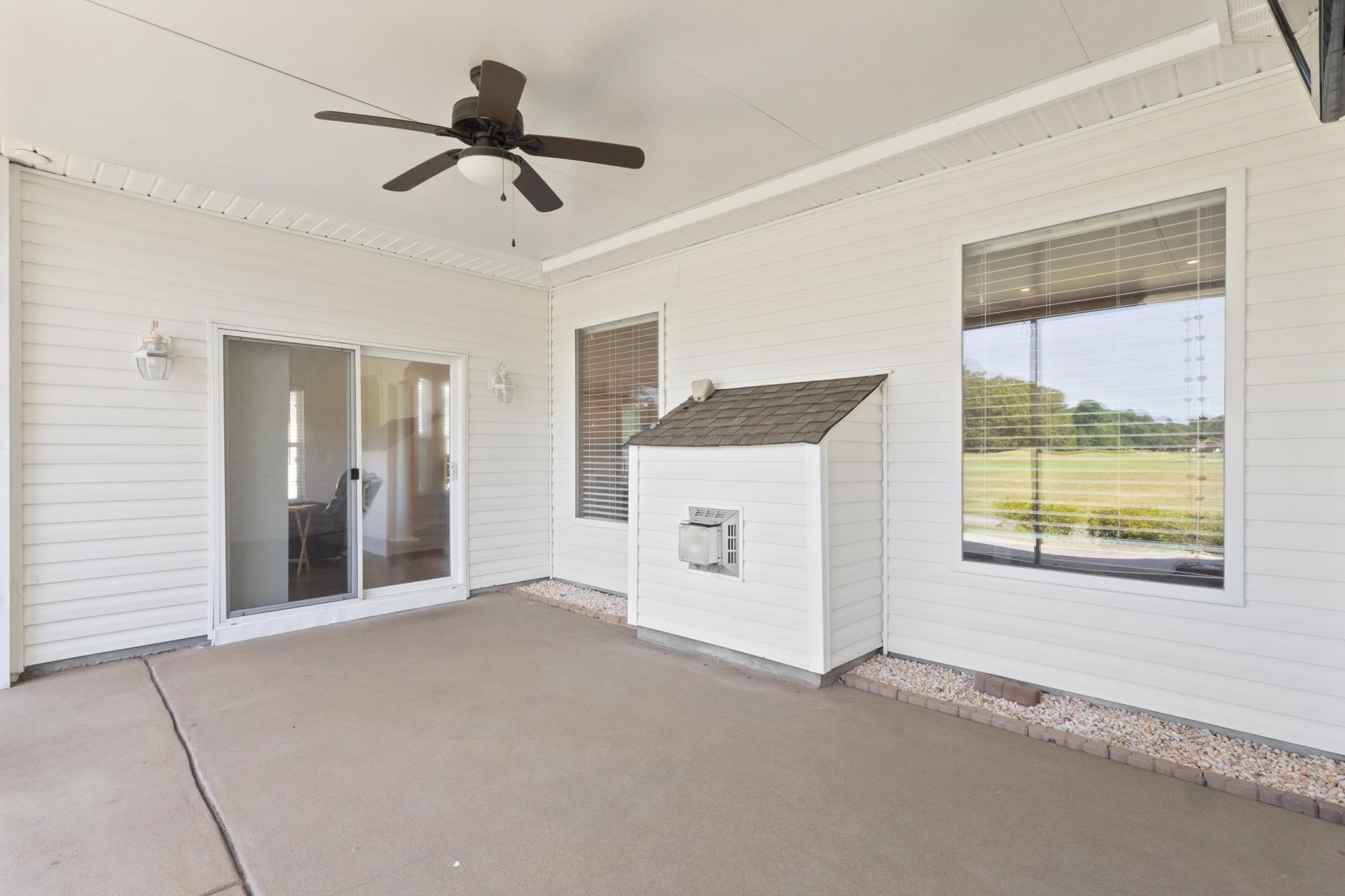 2803 Sanctuary Blvd. Photo 41