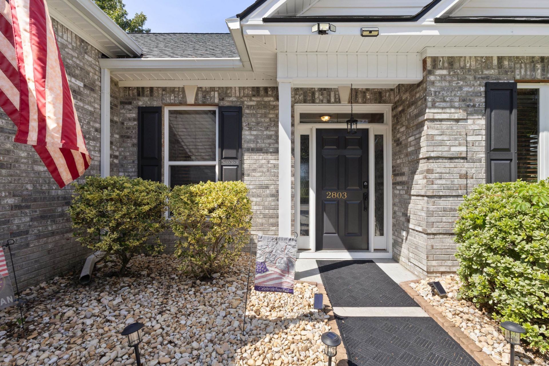 2803 Sanctuary Blvd. Photo 5