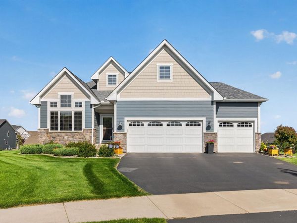 9720 James Circle N, Lake Elmo, MN 55042