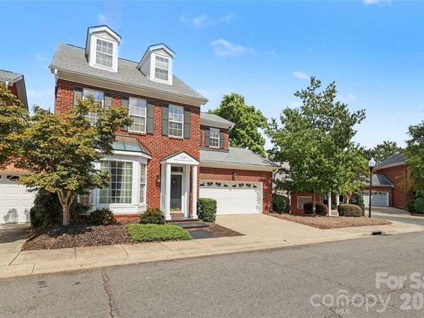 9150 Bonnie Briar Circle, Charlotte, NC 28277