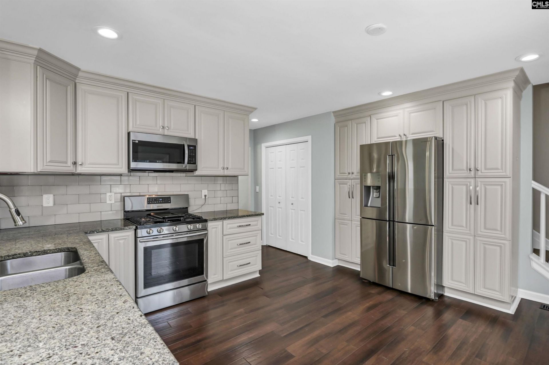 647 Park Road  Photo 15