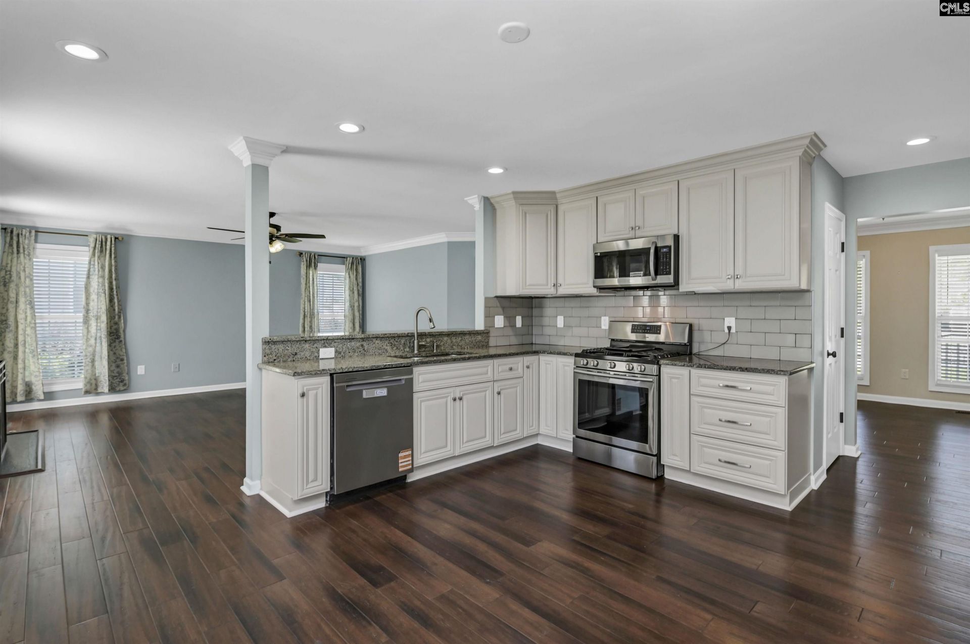 647 Park Road  Photo 18