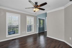 647 Park Road  photo 4