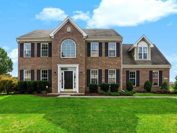 3227 Woodhaven Way, Bargersville, IN 46106