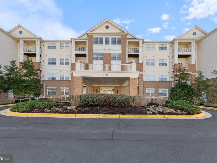 2607 Chapel Lake Drive , Unit 313, Gambrills, MD 21054 Main Photo