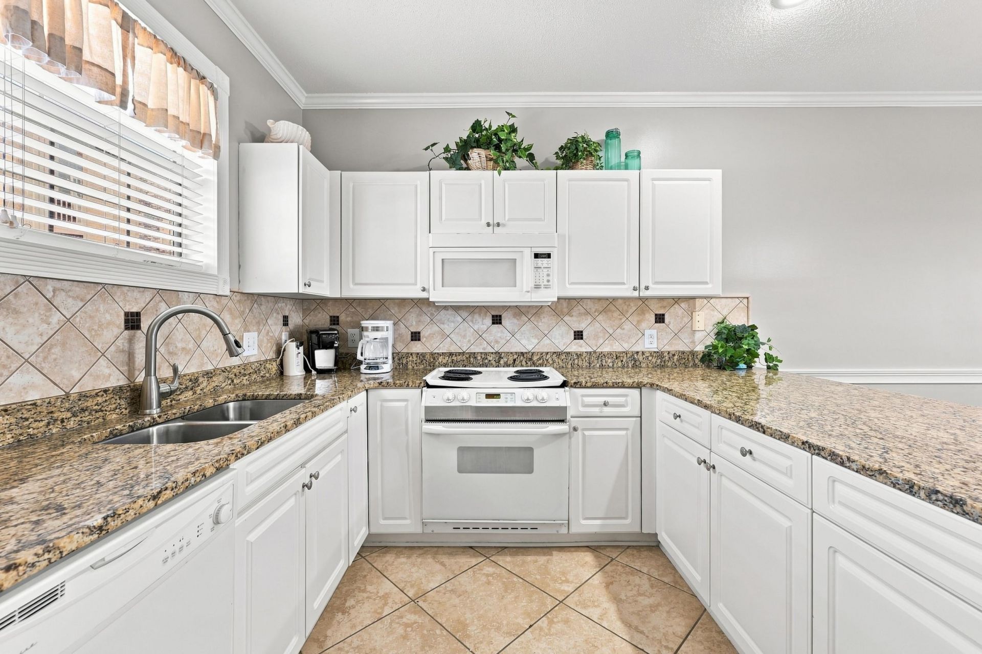 4673 Wild Iris Dr.  Photo 8