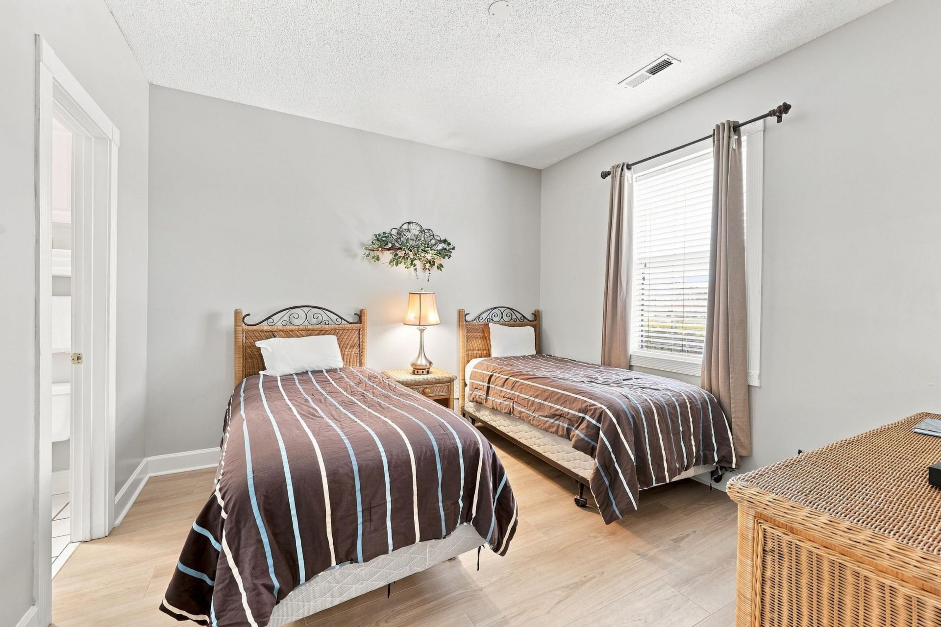 4673 Wild Iris Dr.  Photo 9
