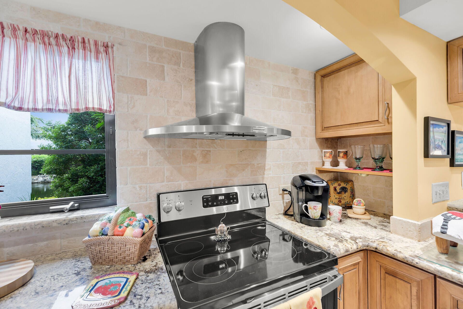 88181 Old Highway, Unit APT G31, Islamorada, FL 33036 Photo