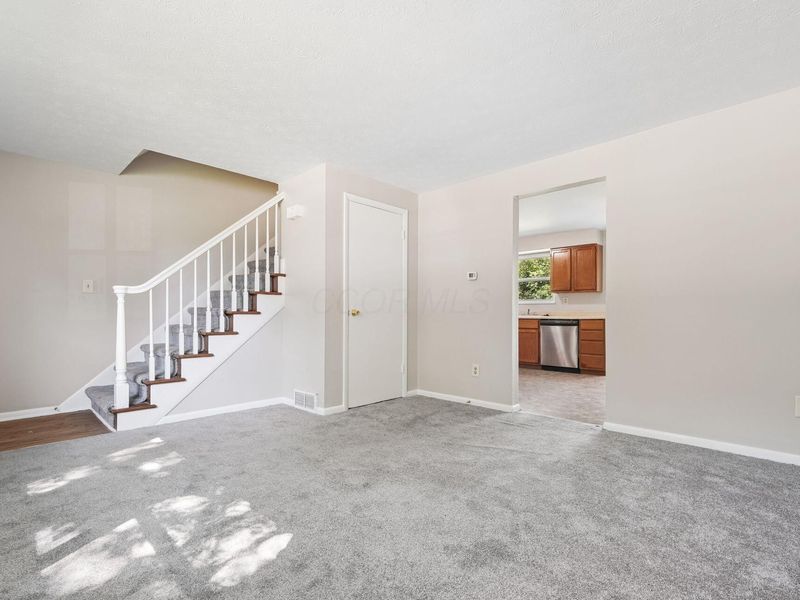 472-474 Goshen Court, Gahanna, OH 43230 Photo 7