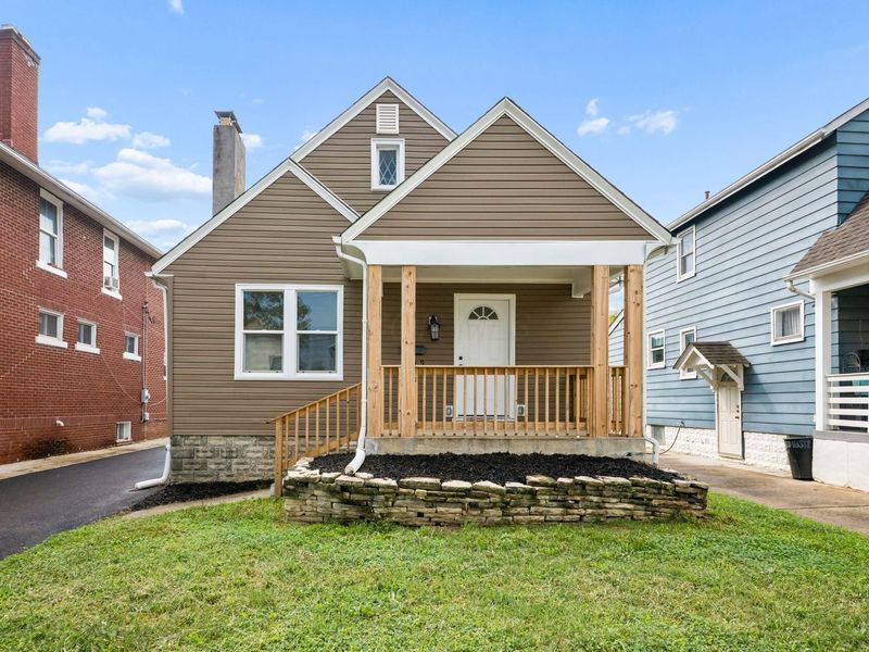 1349 S Champion Avenue, Columbus, OH 43206 Photo 2