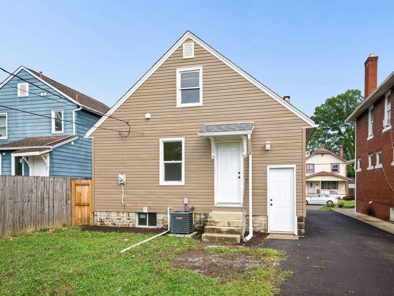 1349 S Champion Avenue, Columbus, OH 43206 Photo 29