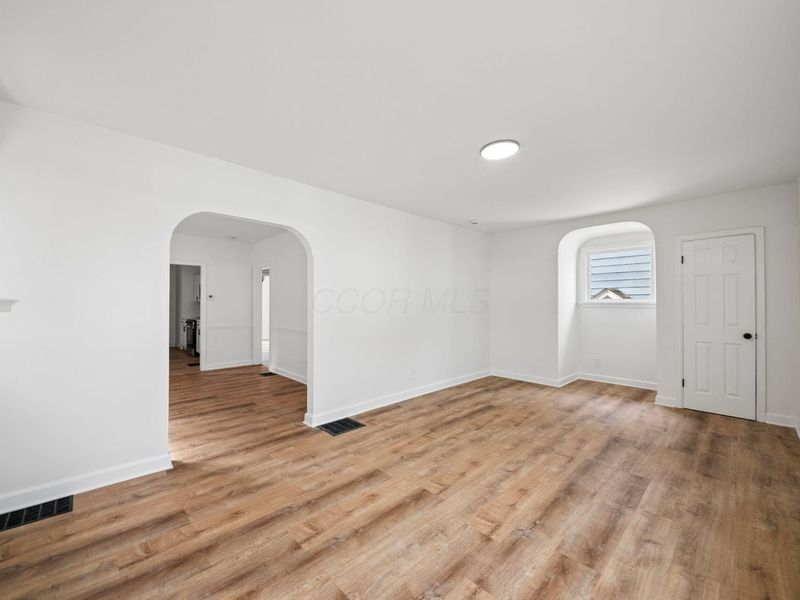 1349 S Champion Avenue, Columbus, OH 43206 Photo 6