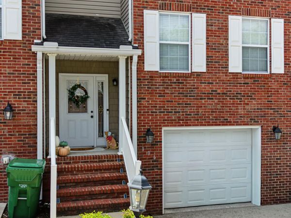 106 Olivia Lane, Maryville, TN 37804