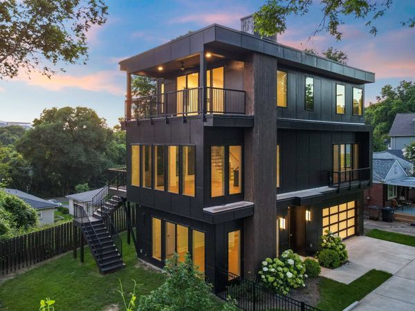 189 53rd Ave N, Nashville, TN 37209