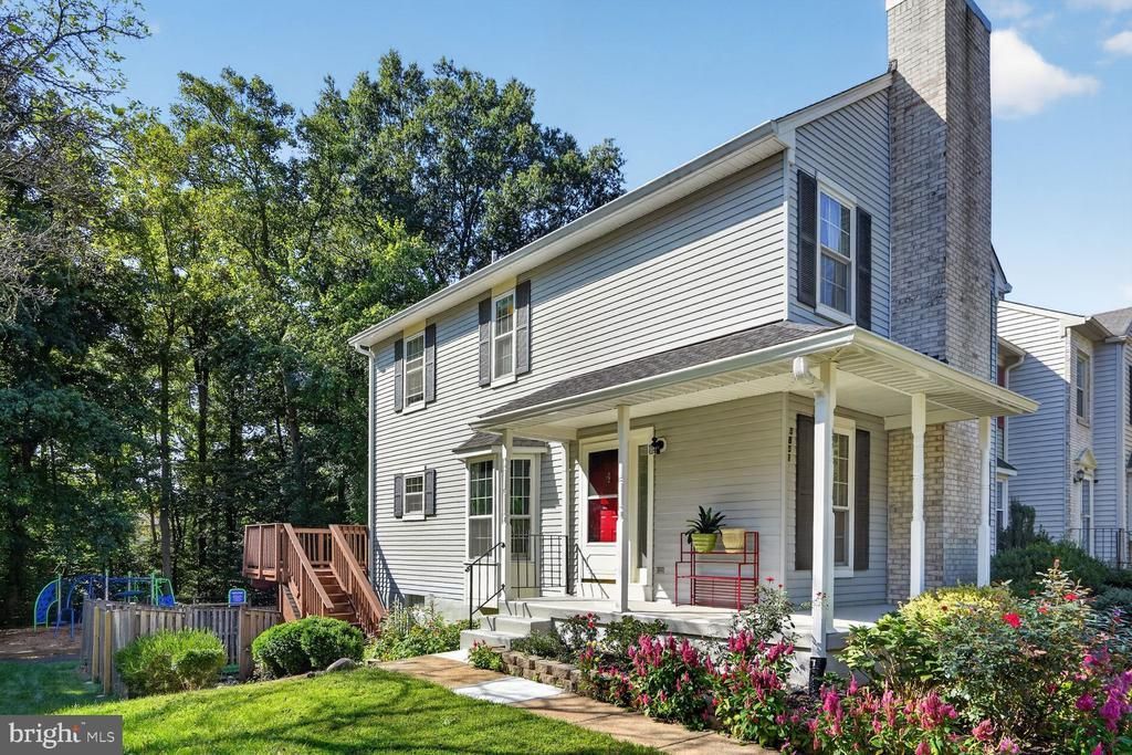 5851 Waterdale, Centreville, VA 20121 Main Photo