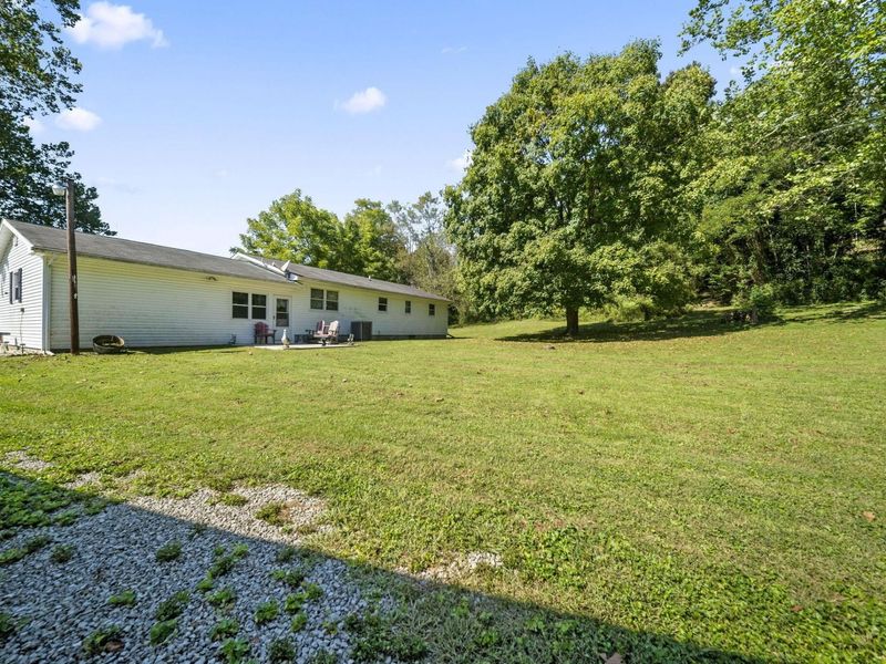 14572 Hock Hocking Road, Logan, OH 43138 Photo 21