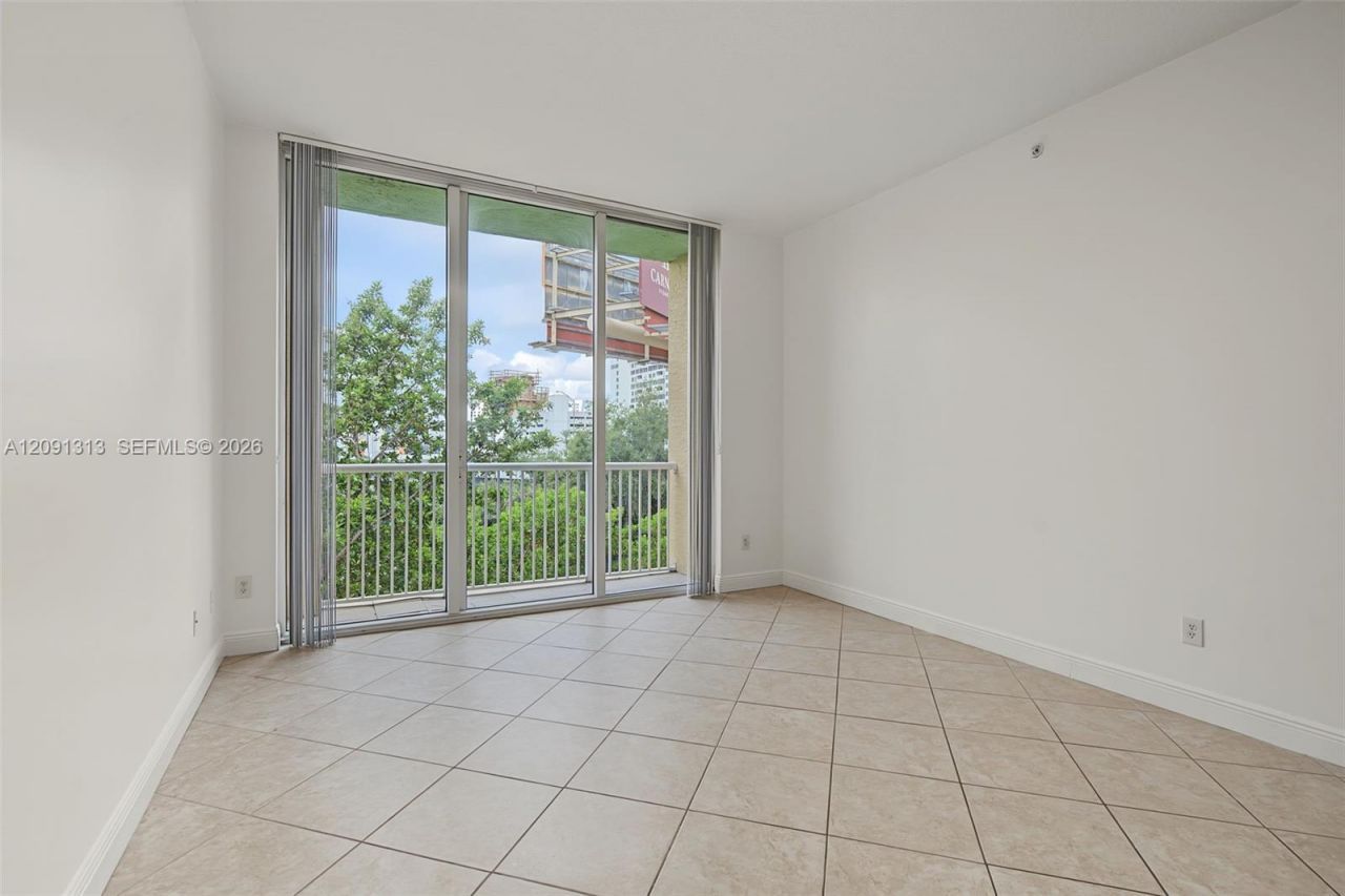 1350 NW 8th Ct , Unit A4 (206), Miami, FL 33136 Photo