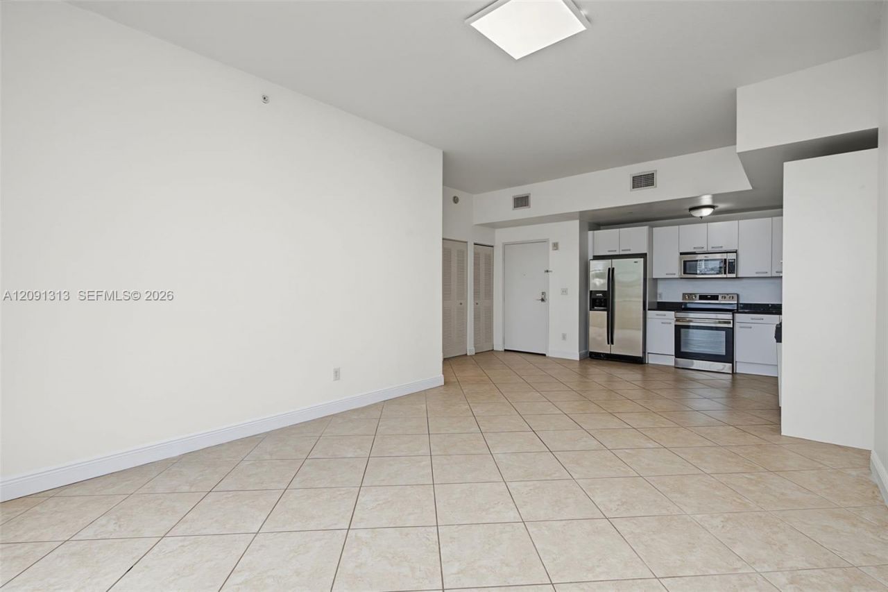 1350 NW 8th Ct , Unit A4 (206), Miami, FL 33136 Photo