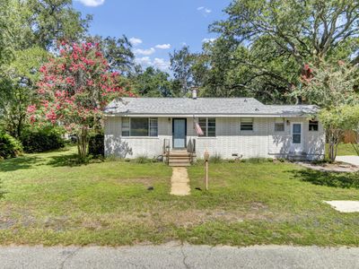 822 Rogers Lane, Mount Pleasant, SC 29464