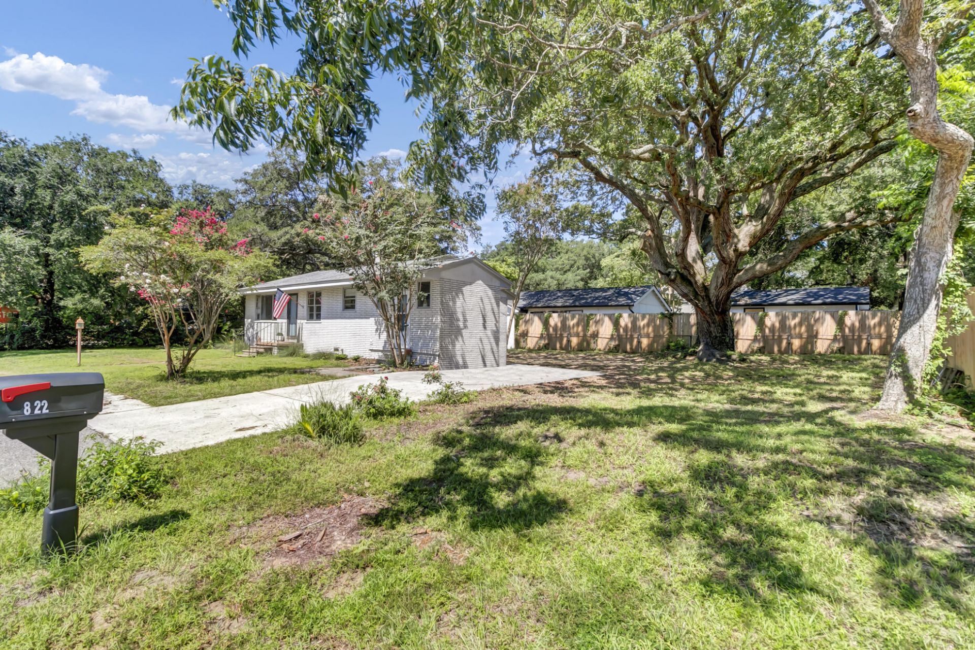 822 Rogers Lane Photo 25