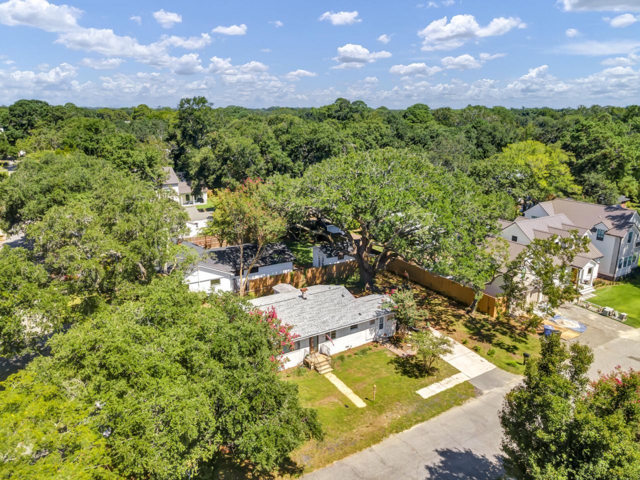 822 Rogers Lane Photo 28