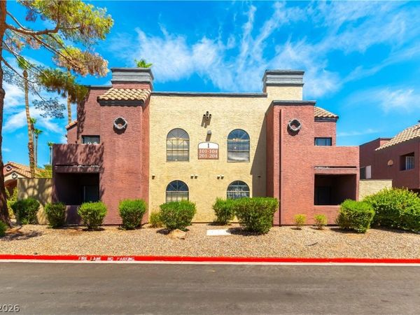 4050 Pacific Harbors Drive, Unit 203, Las Vegas, NV 89121
