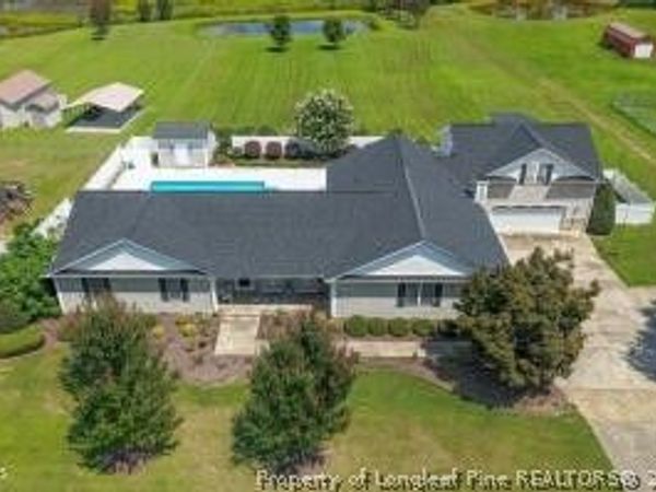 906 Walnut Drive, Erwin, NC 28339