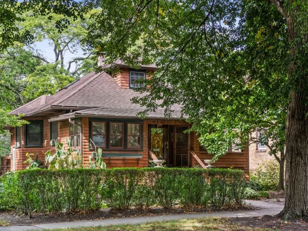 2330 Brown Avenue , Evanston, IL 60201