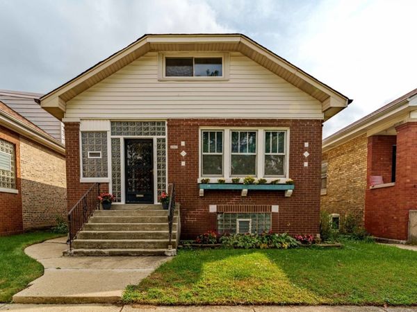 4947 W Deming Place , Chicago, IL 60639