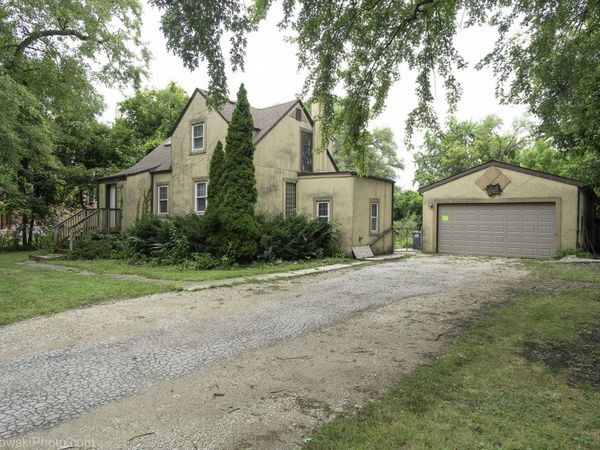 1748 Lunt Avenue , Des Plaines, IL 60018