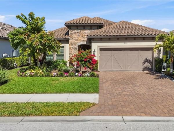 8665 Dilillo CT , NAPLES, FL 34119