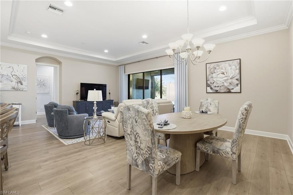 8665 Dilillo Ct, Naples, FL 34119 Photo