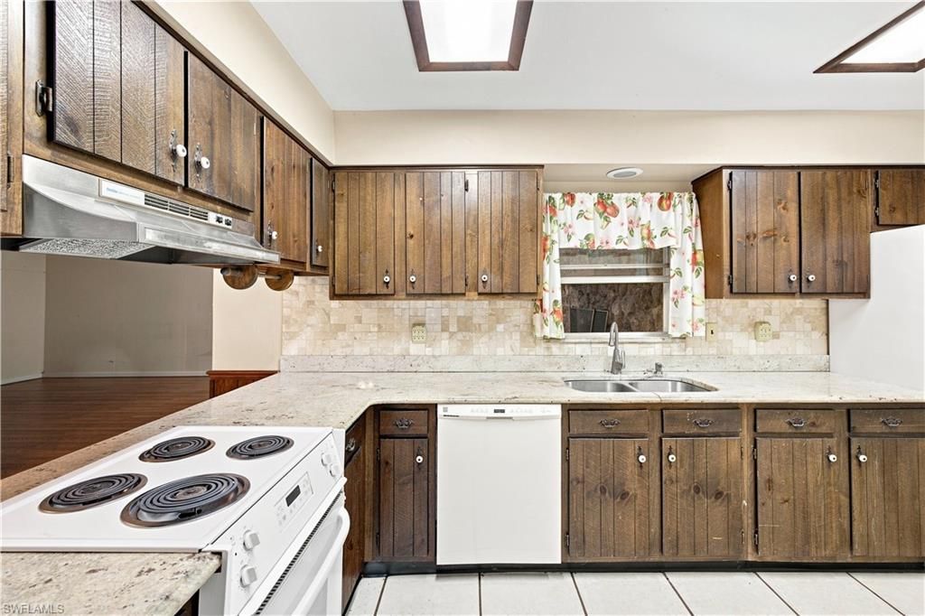 5290 Cypress Ln , Naples, FL 34113 Photo