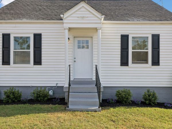 524 E Trinity Ln , Nashville, TN 37207