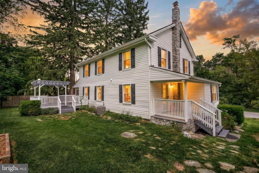 380 FRUITLYN DRIVE , DALLASTOWN, PA 17313