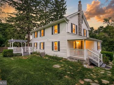 380 FRUITLYN DRIVE, DALLASTOWN, PA 17313