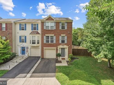 22 KINGSBRIDGE CT. , WARRENTON, VA 20186