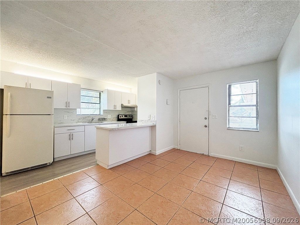 1041 SE Monterey Road , Unit 2-15, Stuart, FL 34994 Photo