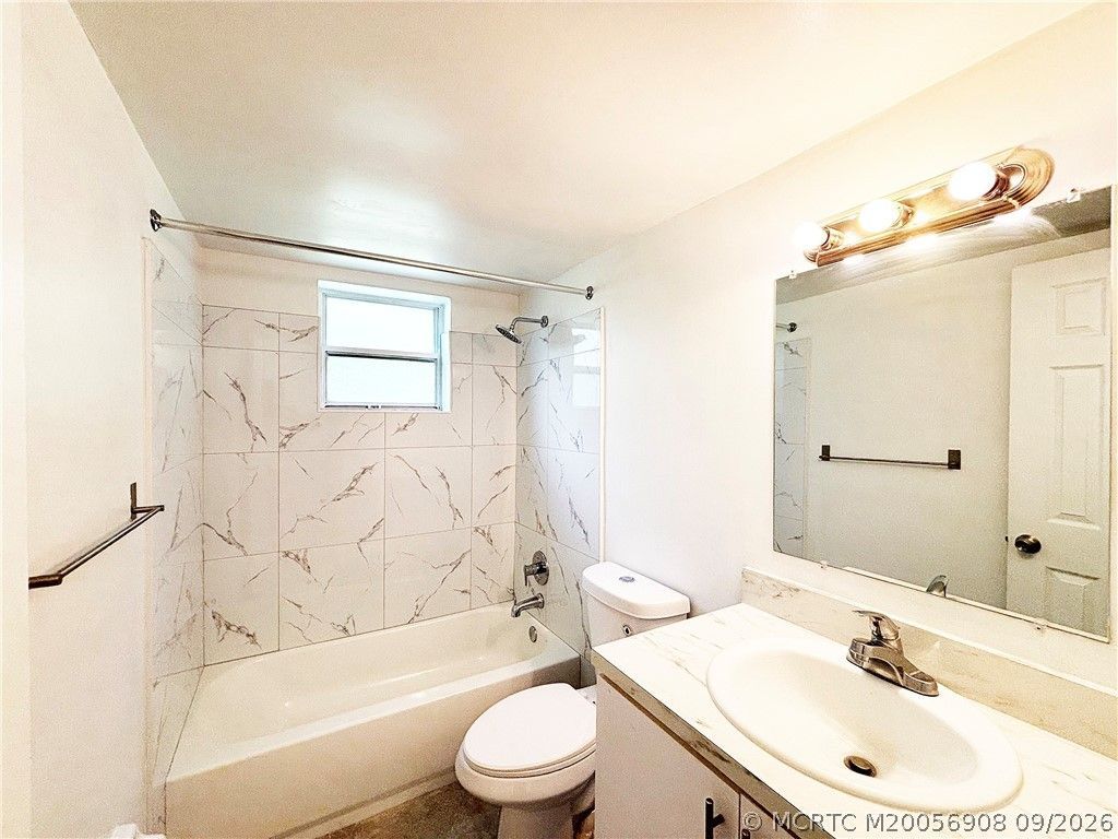 1041 SE Monterey Road , Unit 2-15, Stuart, FL 34994 Photo