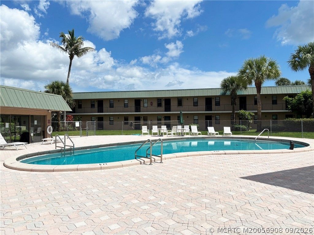 1041 SE Monterey Road , Unit 2-15, Stuart, FL 34994 Photo