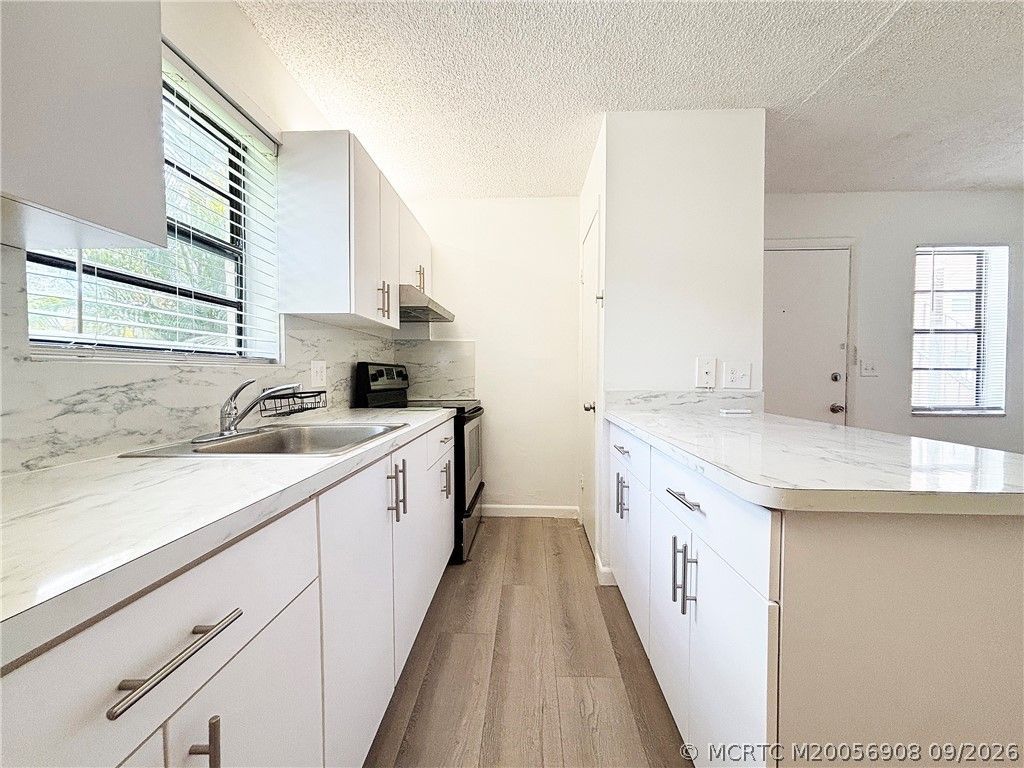 1041 SE Monterey Road , Unit 2-15, Stuart, FL 34994 Photo