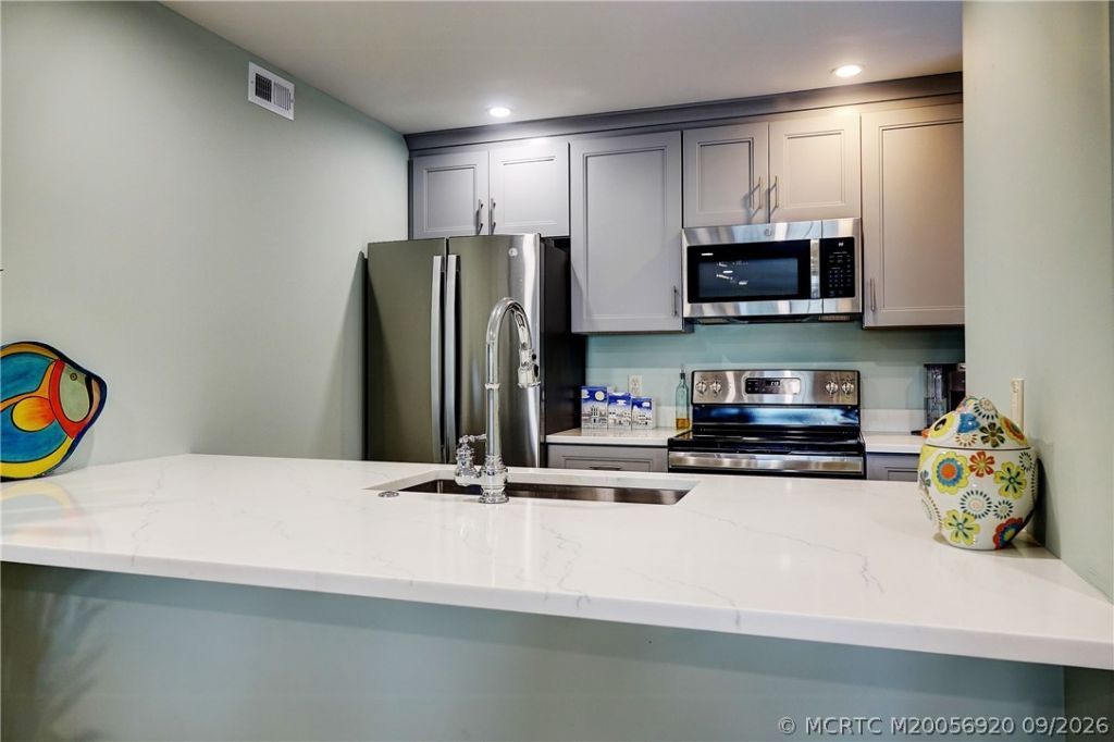 544 NE Plantation Road, Unit 4708, Stuart, FL 34996 Photo