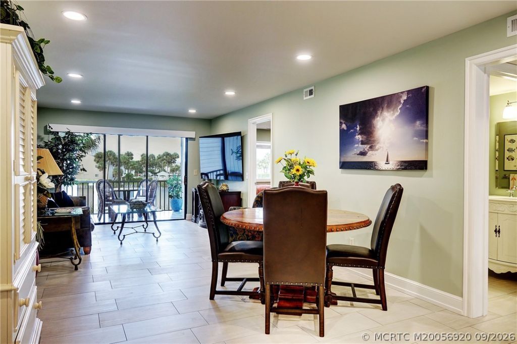 544 NE Plantation Road, Unit 4708, Stuart, FL 34996 Photo