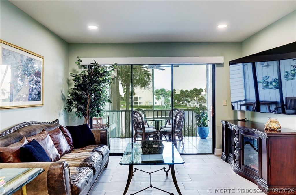 544 NE Plantation Road, Unit 4708, Stuart, FL 34996 Photo