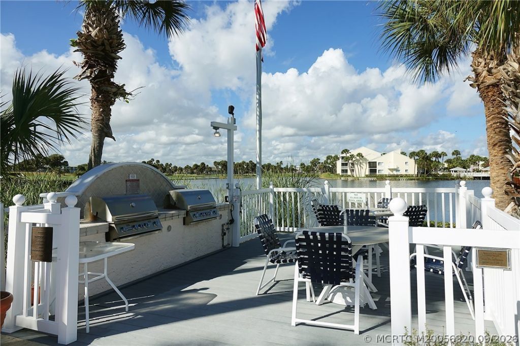 544 NE Plantation Road, Unit 4708, Stuart, FL 34996 Photo