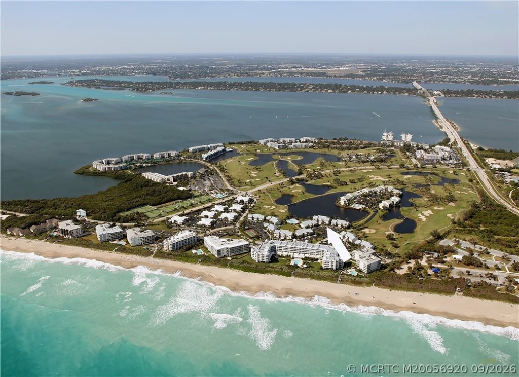 544 NE Plantation Road, Unit 4708, Stuart, FL 34996 Photo