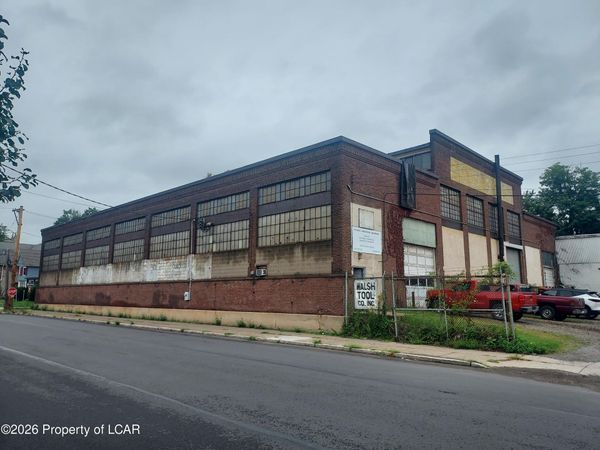 33 Hanover Street, Wilkes-Barre, PA 18702