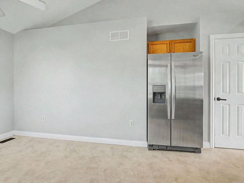 2747 Shamu Drive, Hebron, KY 41048 Photo 5